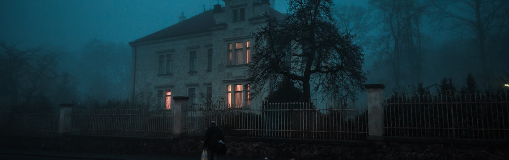 list of the best halloween attractions near bucks county and Philadelphia